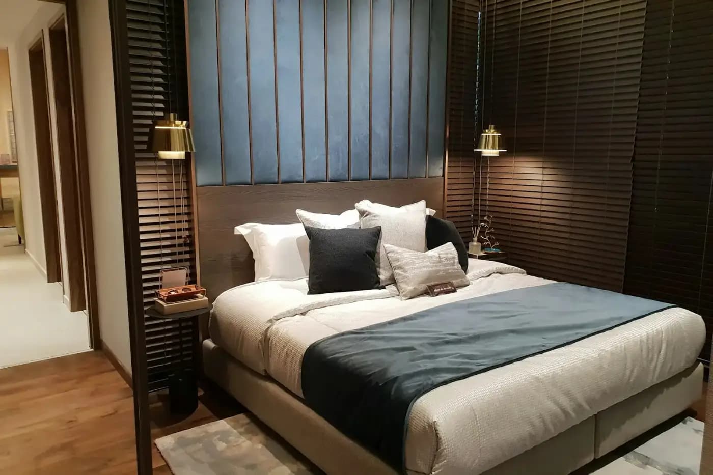 Spacious 4-bedroom apartment in Uttara Sector 7 — photo 3